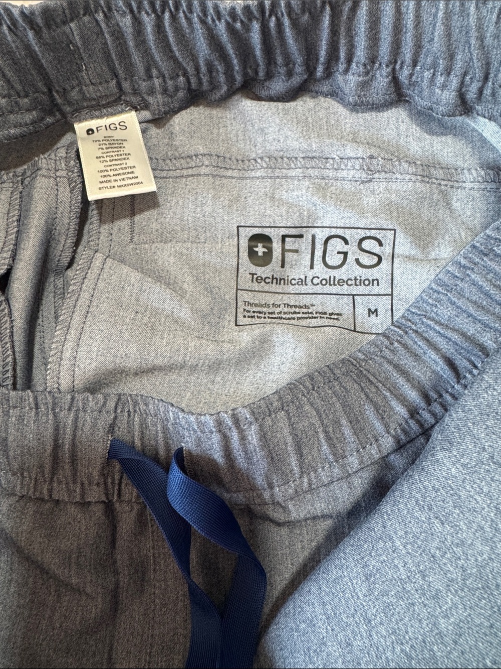 FIGS Gray Blue Scrub Top and Jogger Set Men’s Medium - Picture 7 of 7